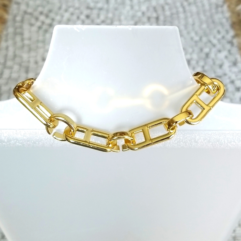 New 18k Gold plated wide bracelet